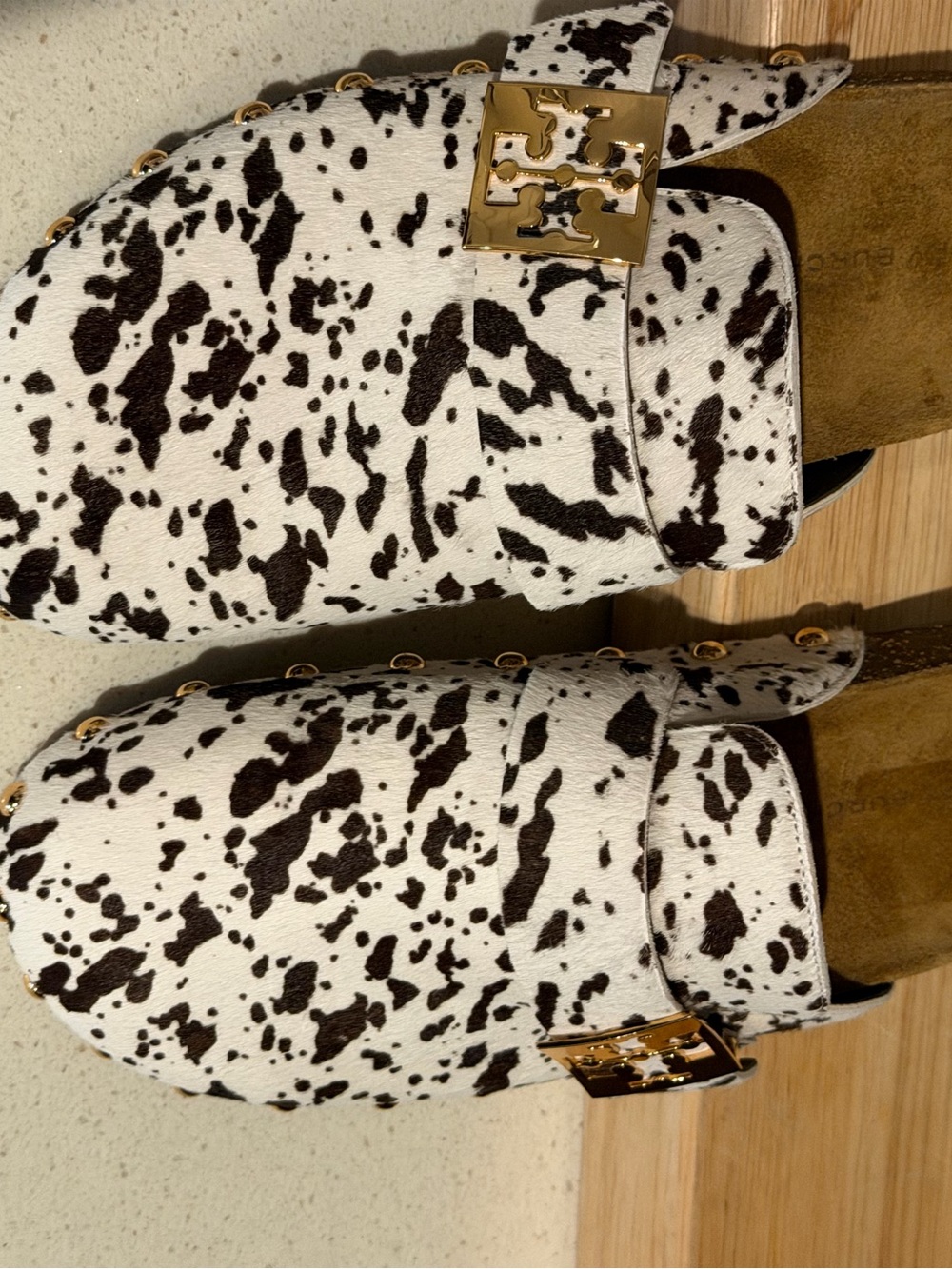 Tory Burch Womens Mellow Stud Ivory Animal Print Calf Hair Mules - Picture 10 of 11